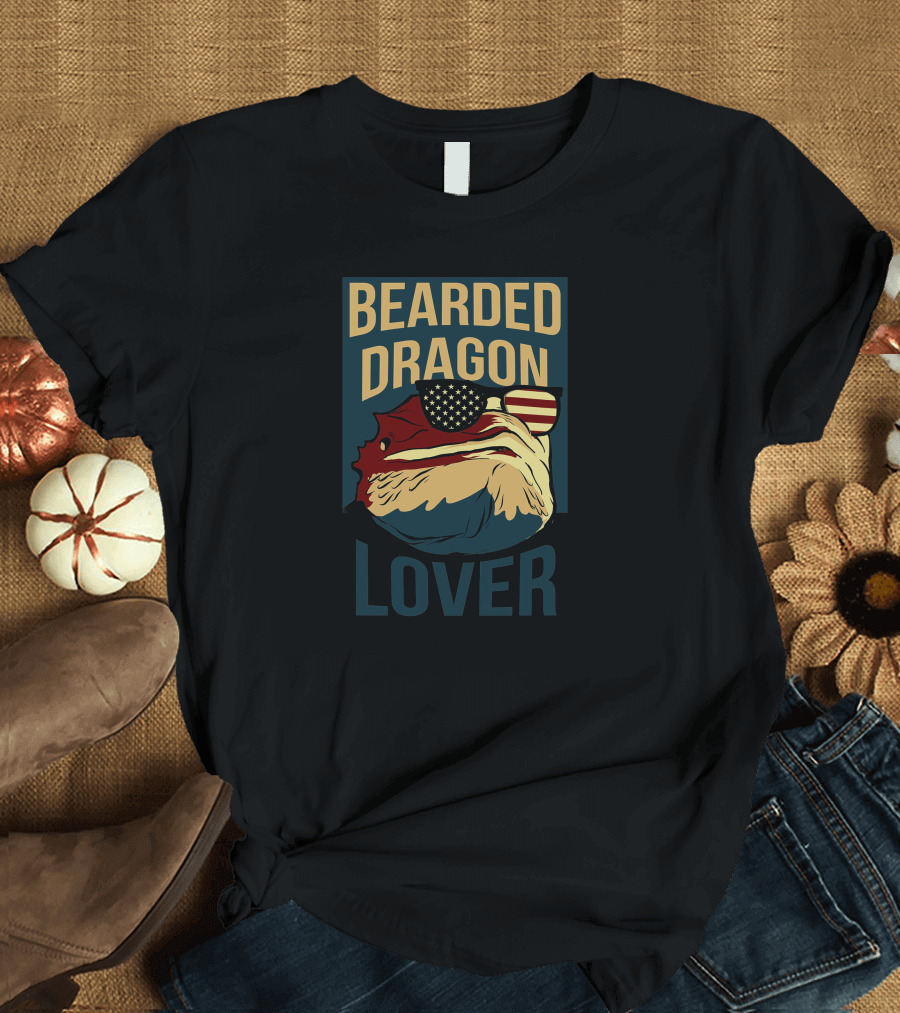 Bearded Dragon Lover American Flag Sunglasses T-Shirt
