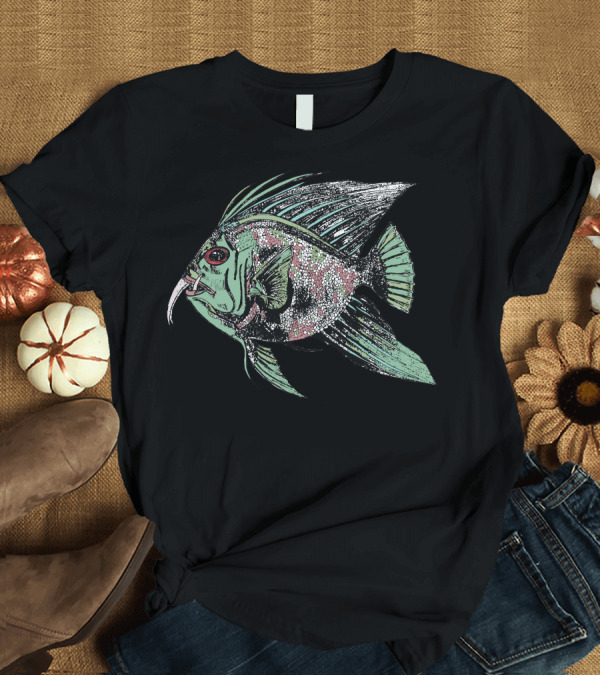 T-Shirt: Toothed Fish Illustration with Colorful Scales and Fins T-Shirt Toothed Fish Illustration with Colorful Scales and Fins T-Shirt