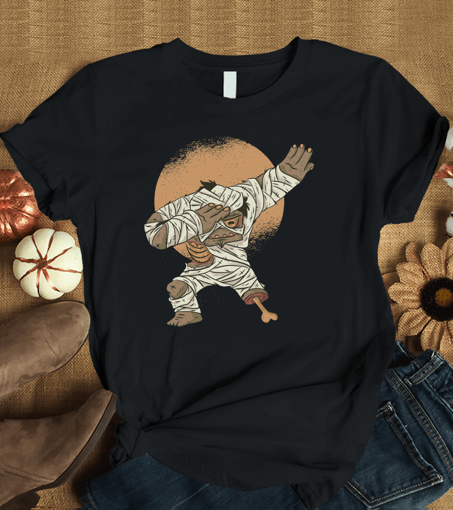 Mummy Dab Wrapped Bandages Bone Limb Dance Pose Halloween Moon Background T-Shirt
