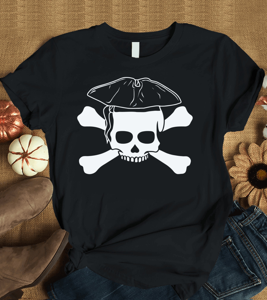 Sailor Skull Crossbones Pirate Emblem T-Shirt