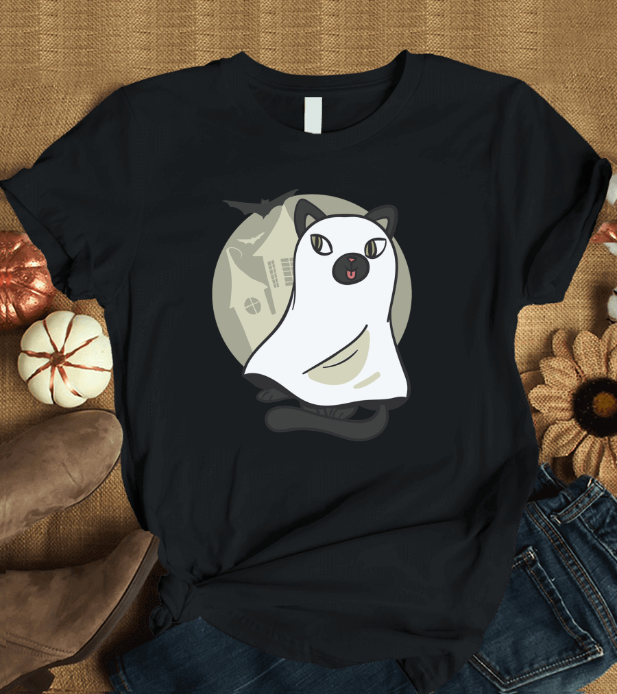Haunted Cat Ghost in Front of Spooky House with Bat T-Shirt
