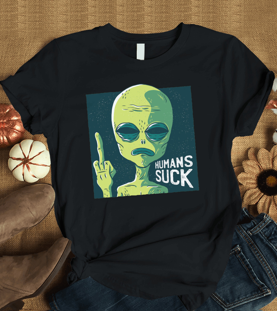 Alien Middle Finger Graphic with 'Humans Suck' Text T-Shirt