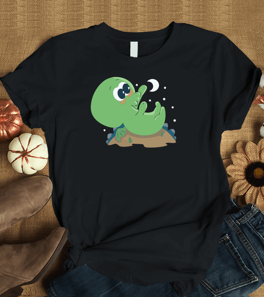 Cutethulhu Reaches for the Moon with Stars Above T-Shirt