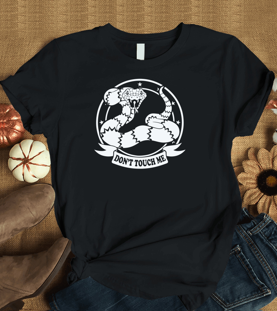 Snake Don't Touch Me Star Circle Emblem T-Shirt