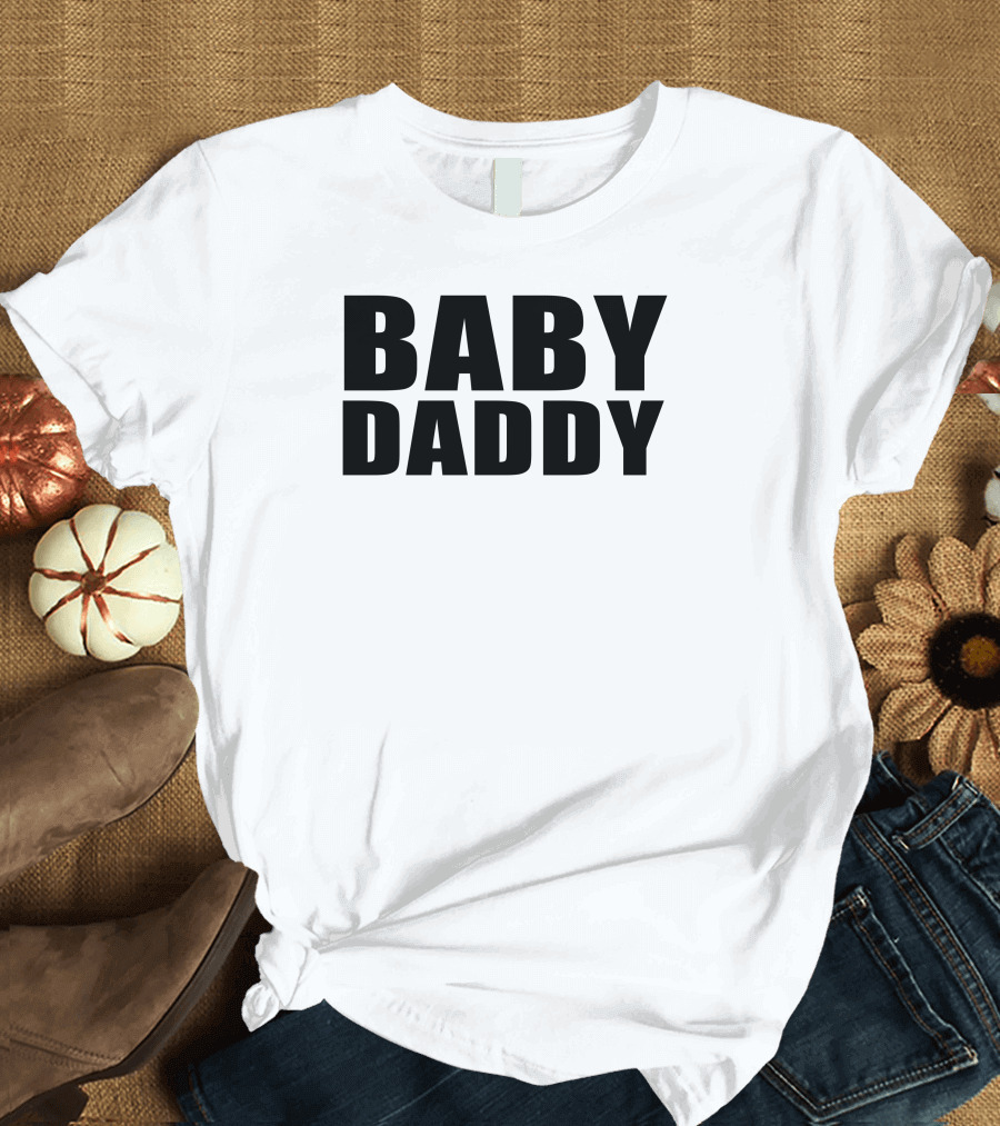 Baby Daddy Funny Daddy Father To Be Family Reunion T-Shirt