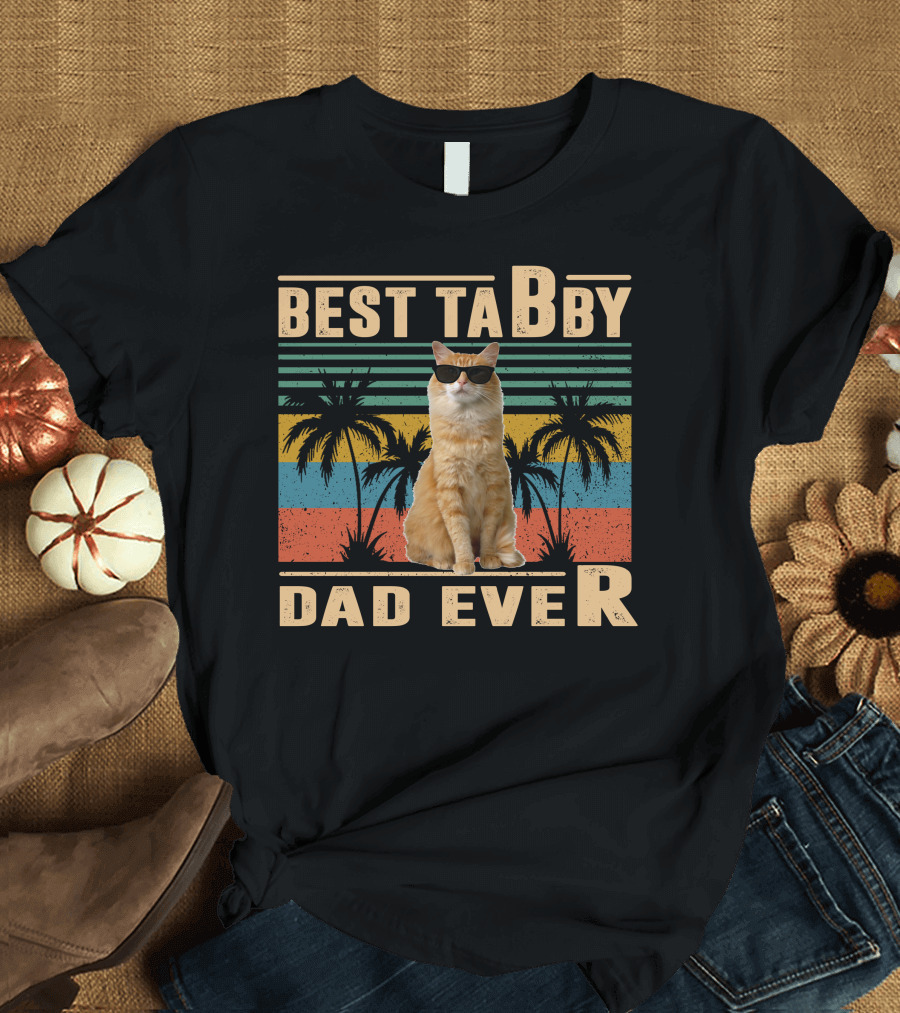 Best Tabby Dad Ever Vintage Cat with Sunglasses and Palm Trees T-Shirt