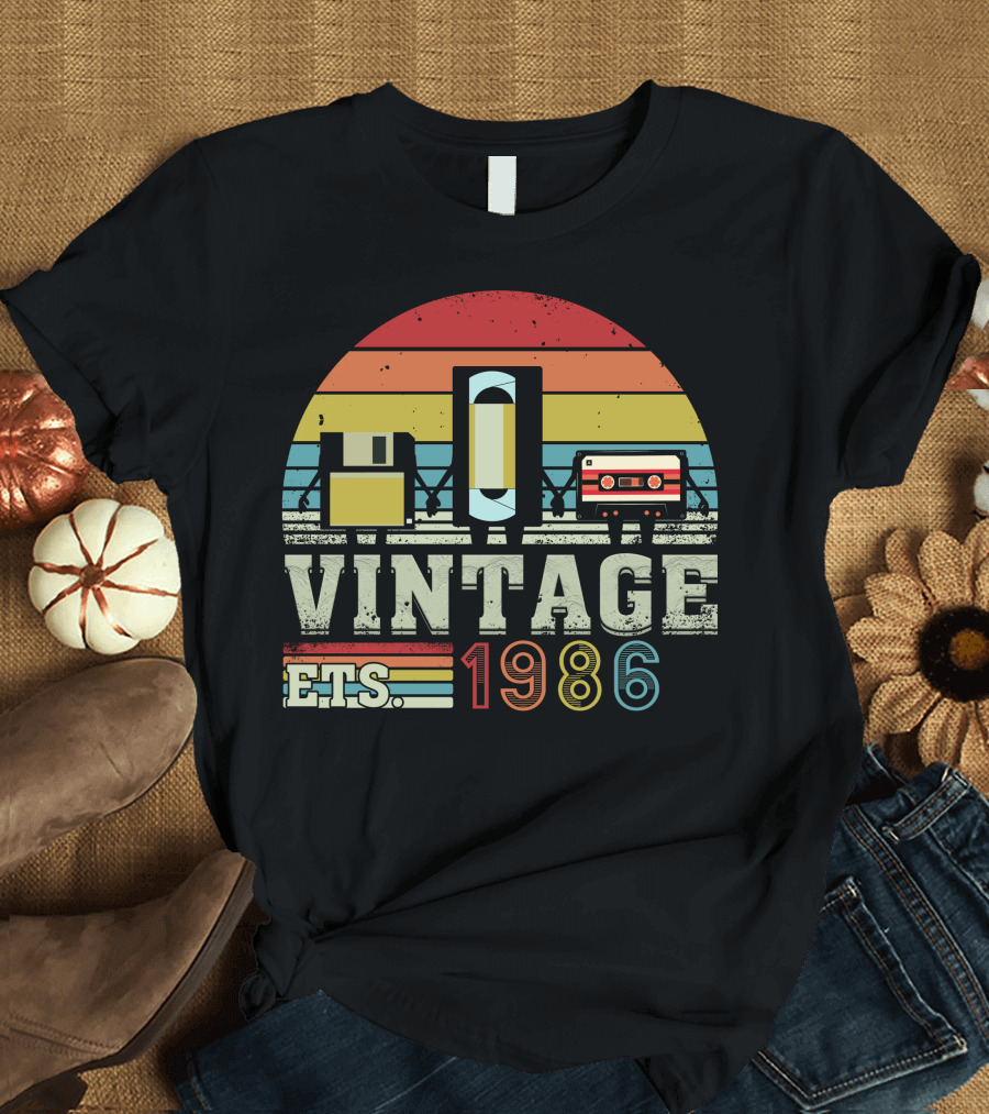 Vintage Ets 1986 Floppy Disk VHS Tape Cassette Retro Rainbow Circle T-Shirt