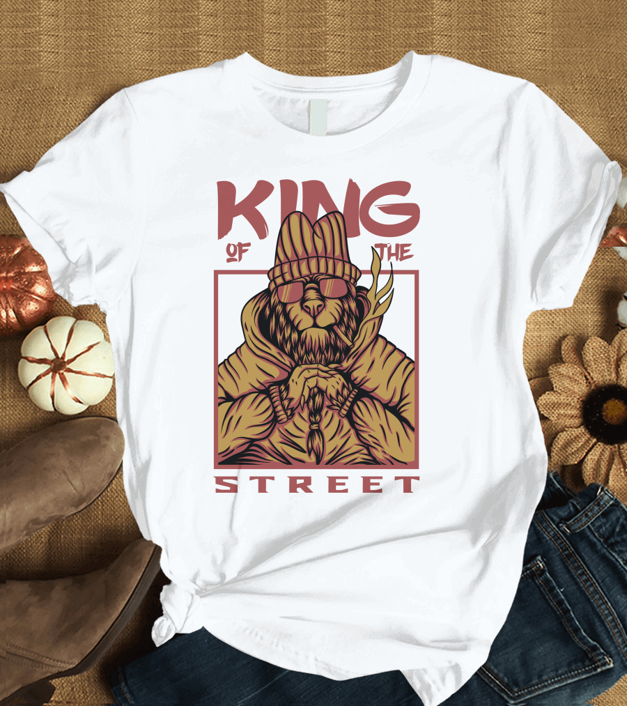 KING OF THE STREET Urban Lion Graffiti Style with Sunglasses and Cigarette T-Shirt