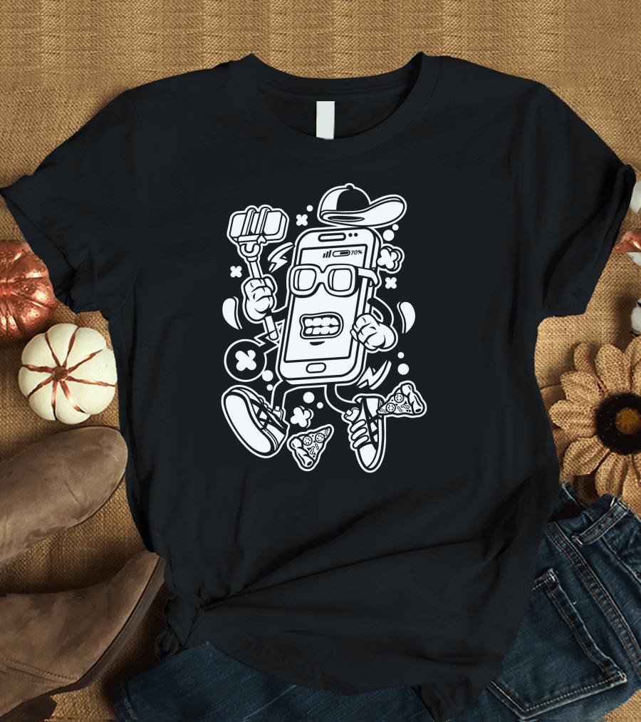 Selfie Smartphone Cool Streetwear Pizza Sneaker T-Shirt