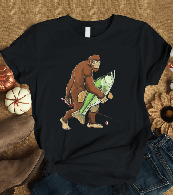 T-Shirt: Bigfoot Sasquatch Funny Bass Fish Fisherman with Rod and Line T-Shirt Bigfoot Sasquatch Funny Bass Fish Fisherman with Rod and Line T-Shirt