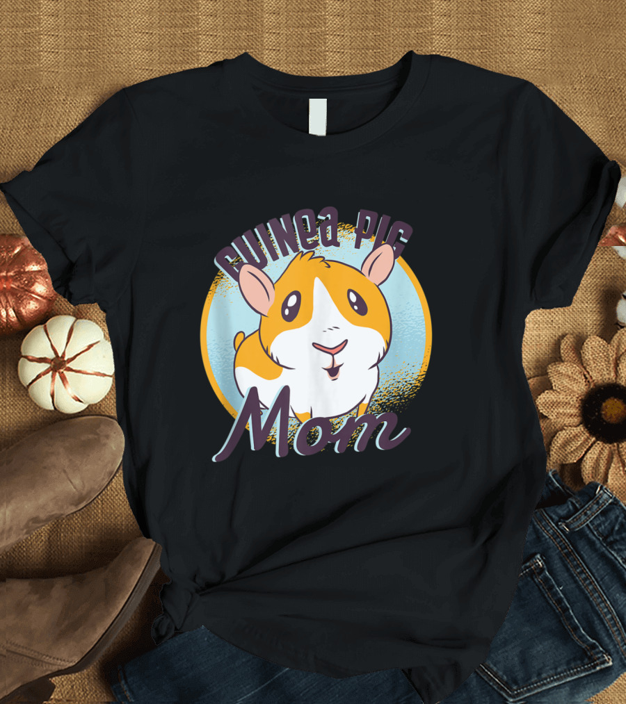 Guinea Pig Mom Kawaii Cartoon T-Shirt