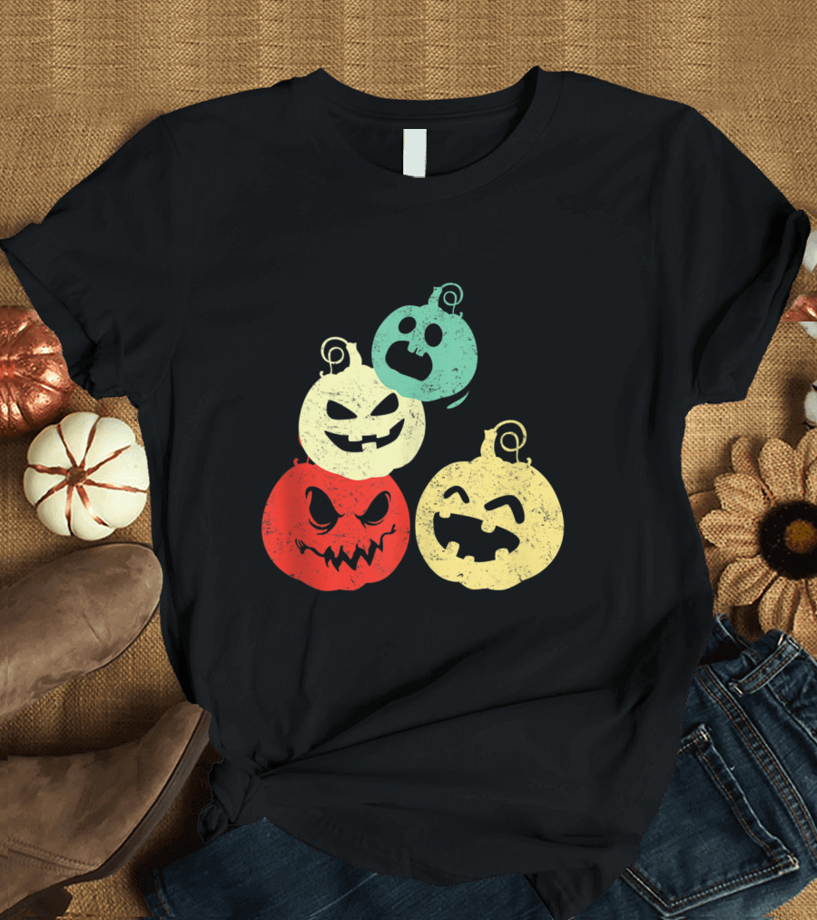 Vintage Style Halloween Pumpkin Faces Retro Grunge Aesthetic T-Shirt