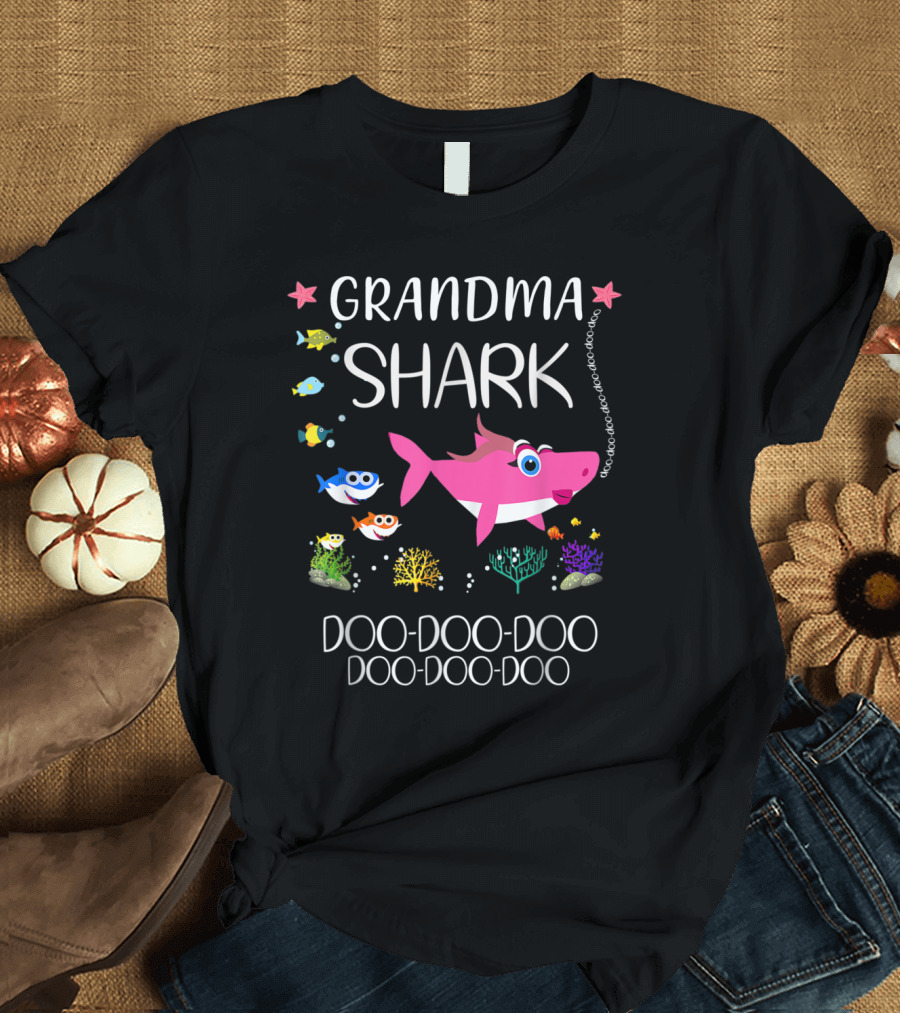 Grandma Shark Doo Doo Doo Doo Family Matching Coral Reef Fish T-Shirt