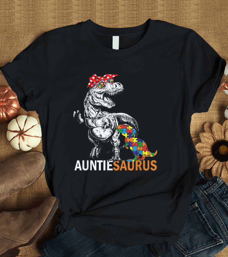 Auntie Saurus Dinosaur Autism Awareness Puzzle Pieces T-Shirt