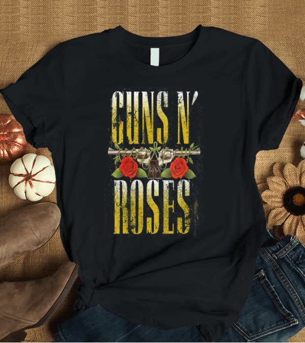 T-Shirt: Guns N' Roses Barbed Roses and Revolvers T-Shirt Guns N' Roses Barbed Roses and Revolvers T-Shirt