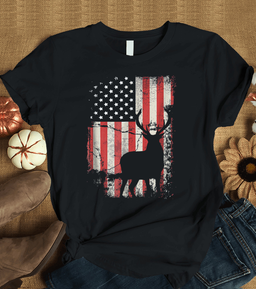 Deer Silhouette American Flag Hunting T-Shirt