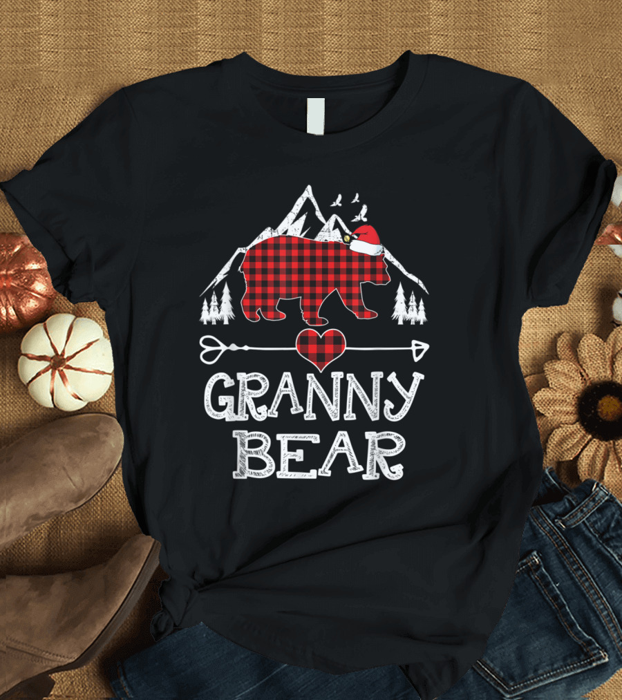 Granny Bear Red Plaid Buffalo Christmas Mountains T-Shirt