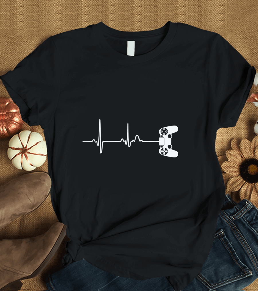 Video Game Controller Heartbeat for Gamers T-Shirt