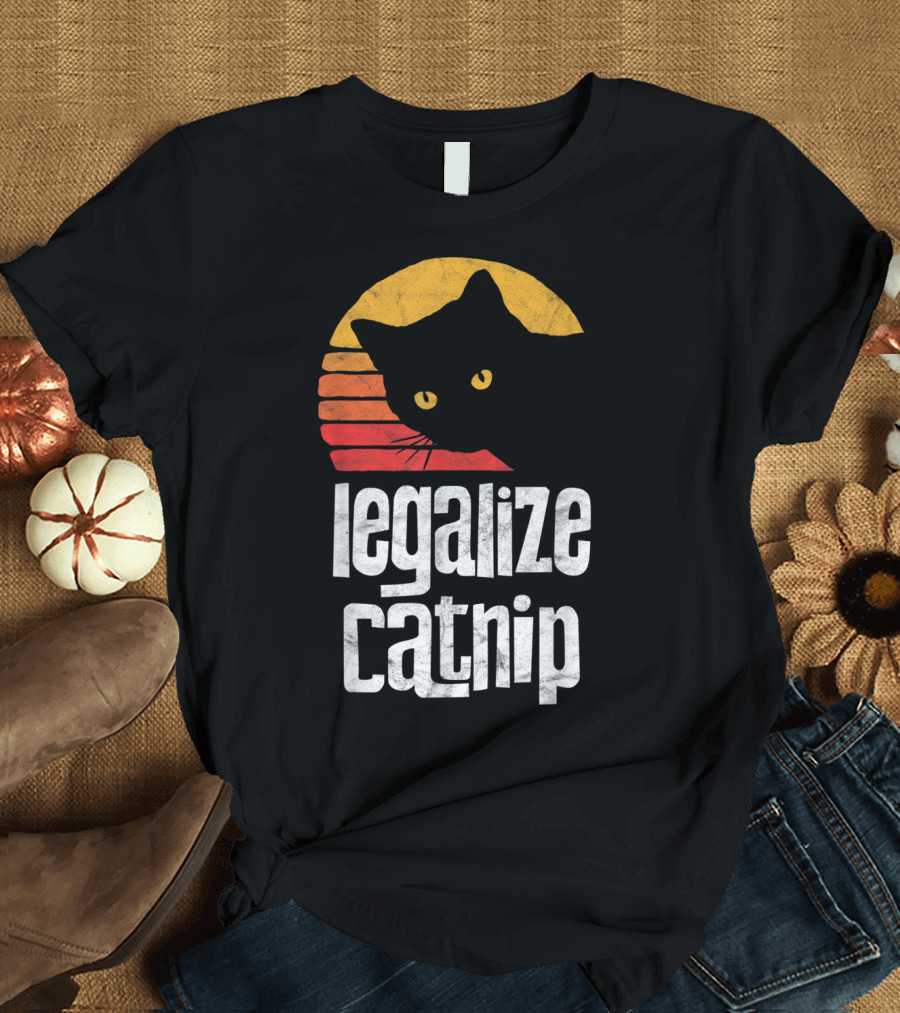 Legalize Catnip Vintage 80's Style Black Cat Silhouette Retro Sunset Look T-Shirt