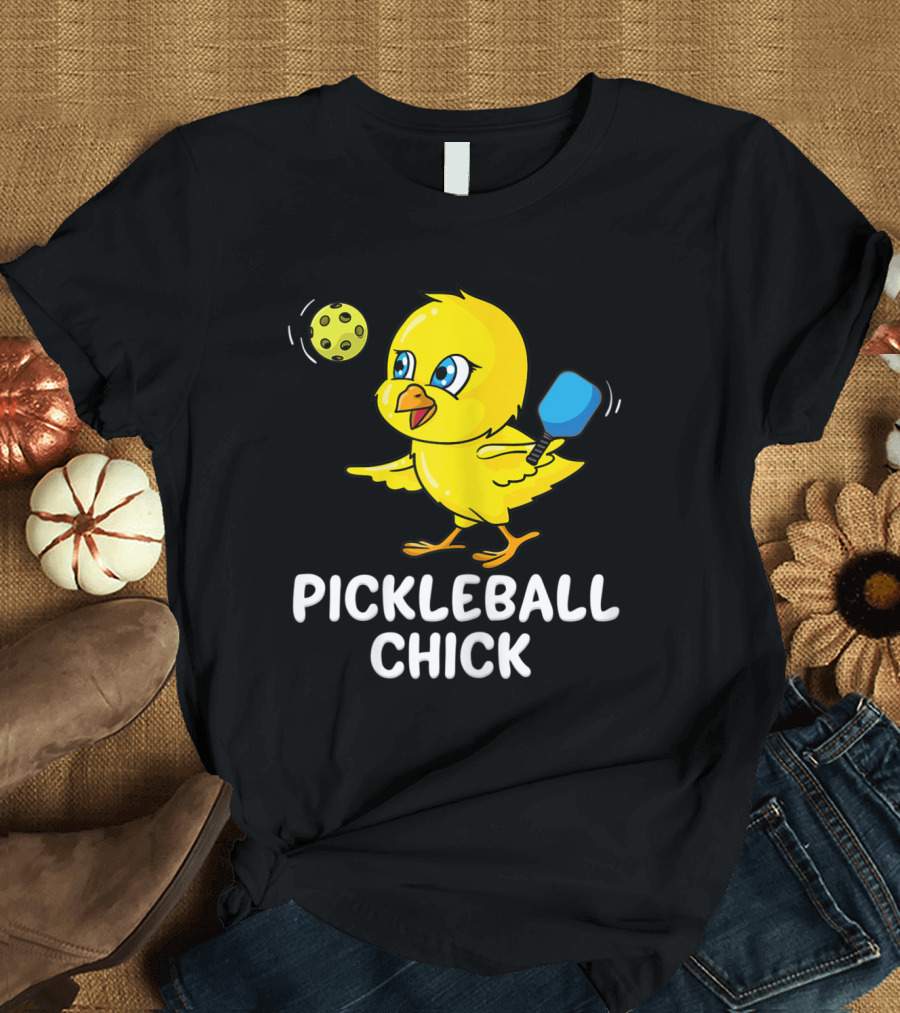 Pickleball Chick Funny Pickleball Girls with Cute Cartoon Chick and Paddle T-Shirt