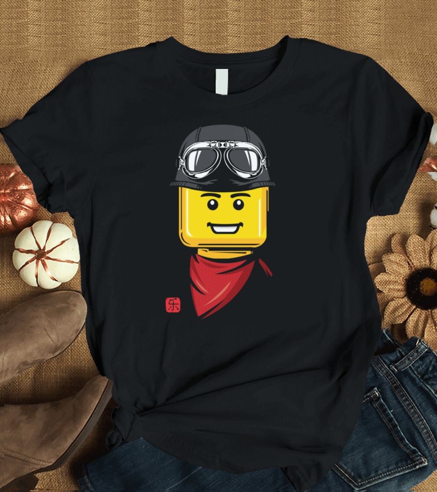 Le'o Adventures: Explorers Helmet and Goggles with Red Bandana T-Shirt