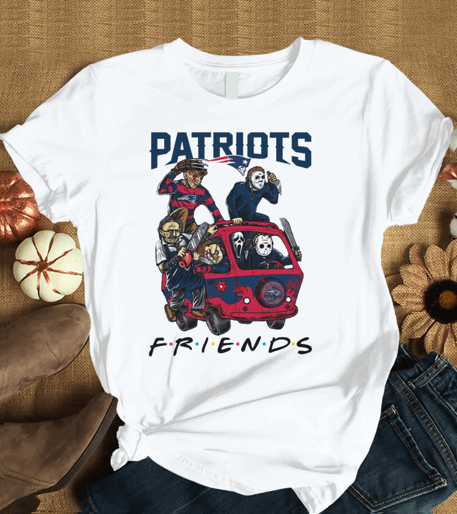 Patriots Friends Halloween Horror Icons in New England Team Van T-Shirt