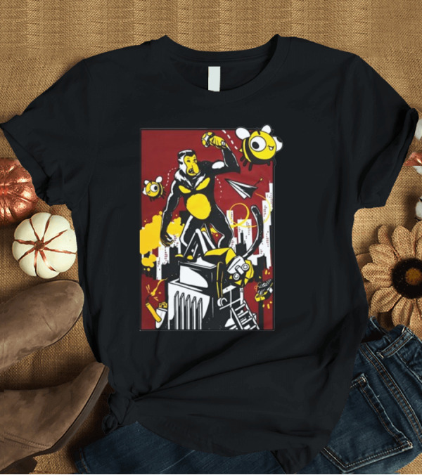 T-Shirt: Ttt Duncan X Osie King Kong Parody with Bees and Building T-Shirt Ttt Duncan X Osie King Kong Parody with Bees and Building T-Shirt