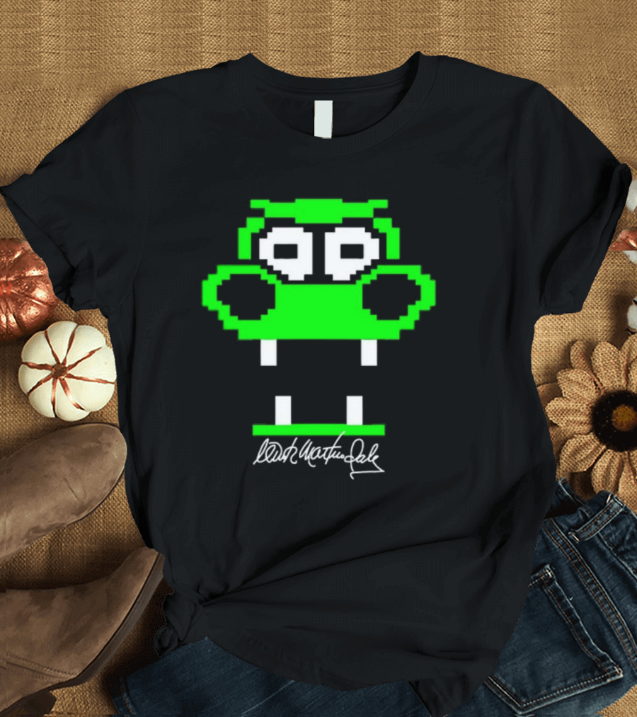 Tic Tac Dough Dragon Wink Martindale Signature Pixelated Green Face T-Shirt