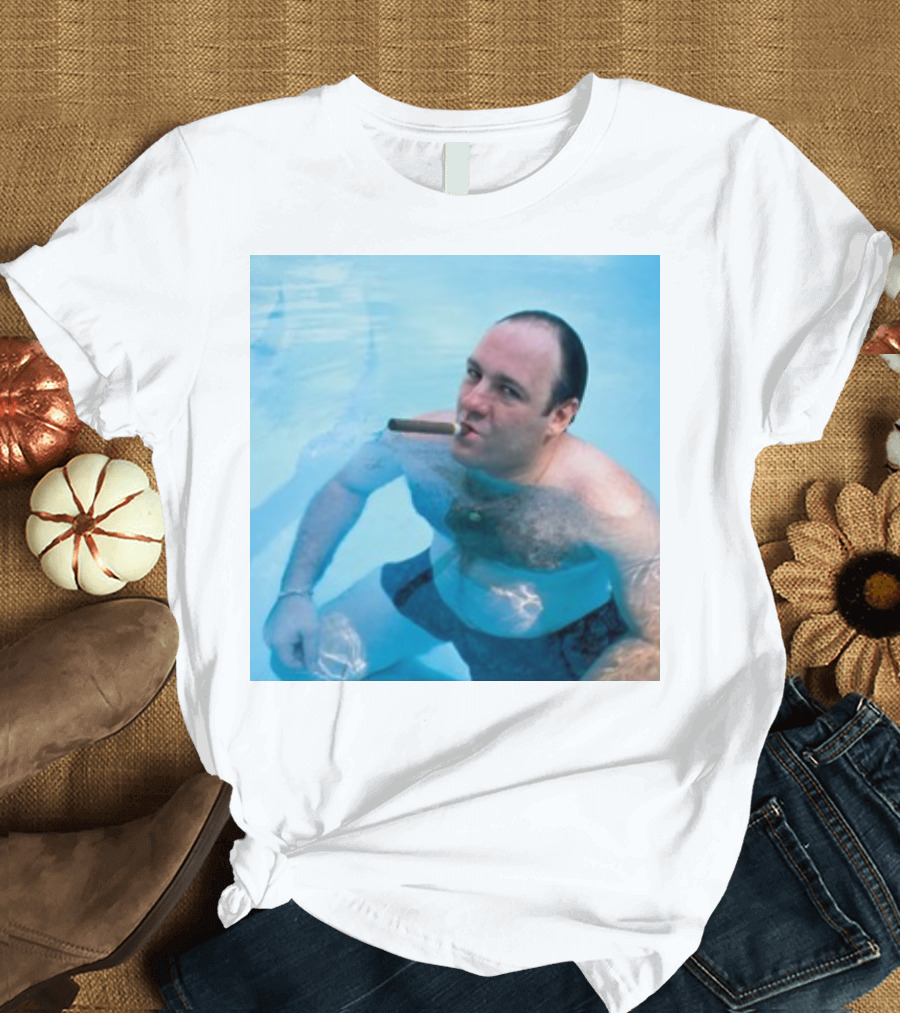 Sopranos Tony Soprano Pool Cigar Photo Olivia Cooke Wearing T-Shirt