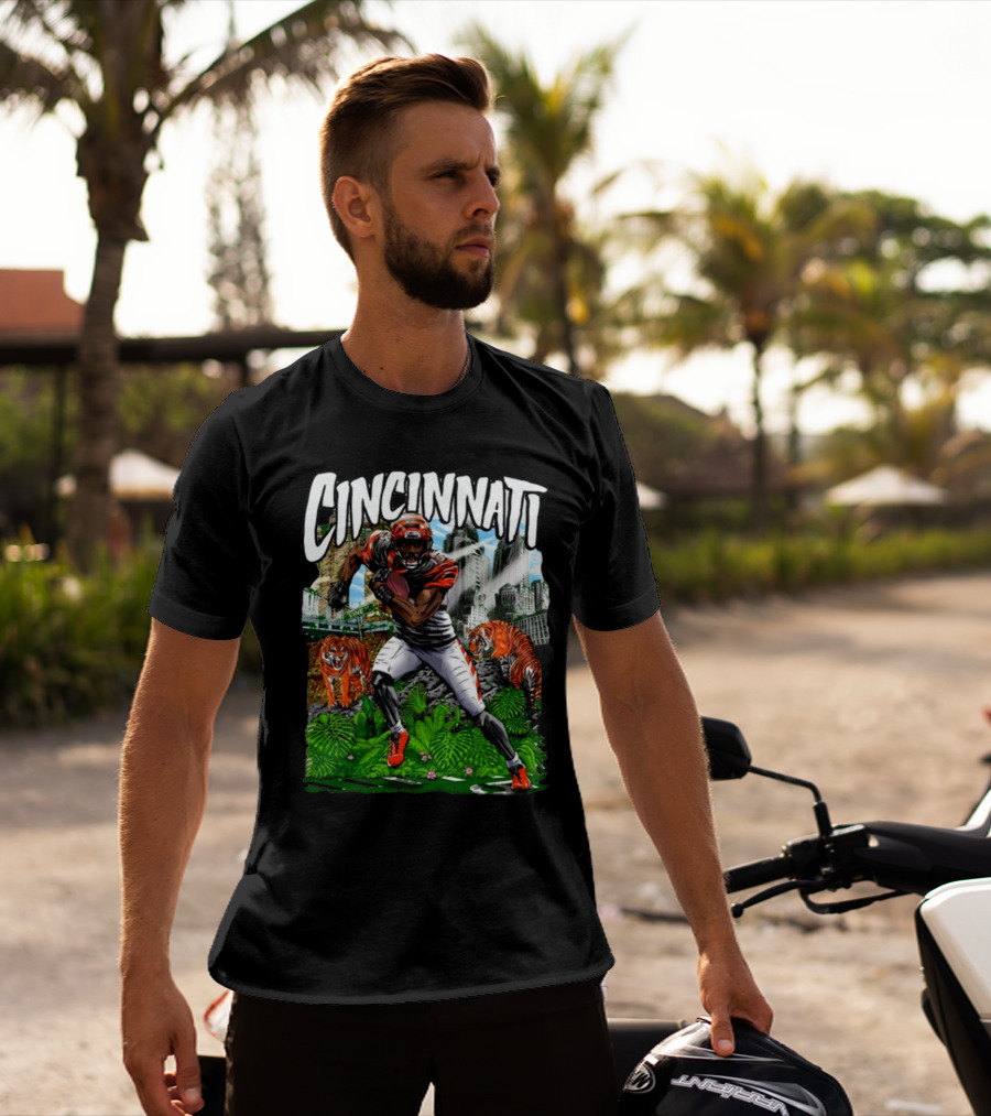 Cincinnati Jungle Football Player With Tigers And City Skyline T-Shirt