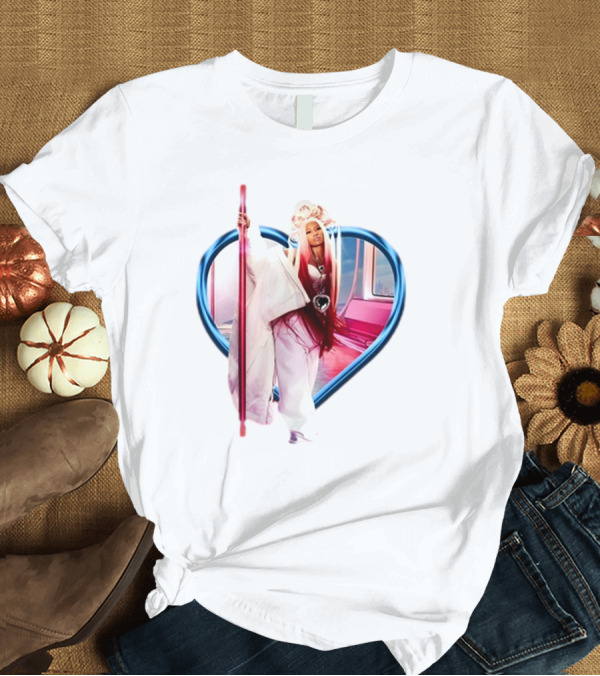 T-Shirt: Nicki Minaj Heart Frame Pink Subway T-Shirt Nicki Minaj Heart Frame Pink Subway T-Shirt