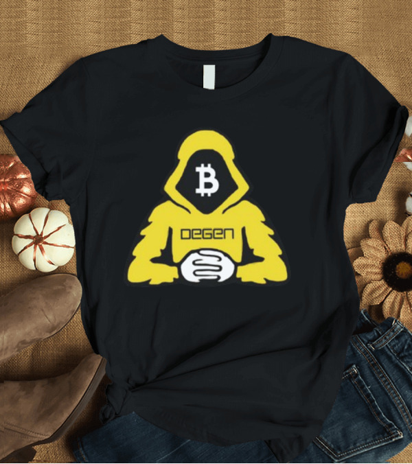 T-Shirt: Bitcoin Degen Hooded Figure with Bitcoin Logo and Folded Hands T-Shirt Bitcoin Degen Hooded Figure with Bitcoin Logo and Folded Hands T-Shirt