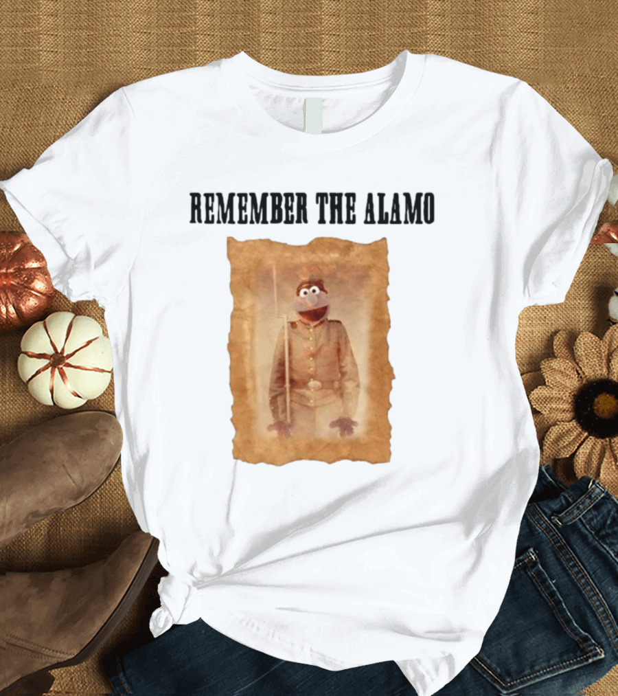 Lucca International Remember The Alamo Historical Muppet Soldier T-Shirt