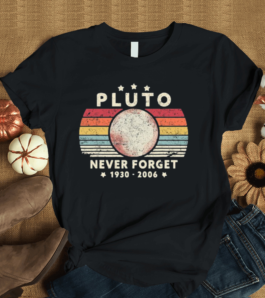 George Springer Pluto Never Forget 1930 2006 Retro Stripes T-Shirt