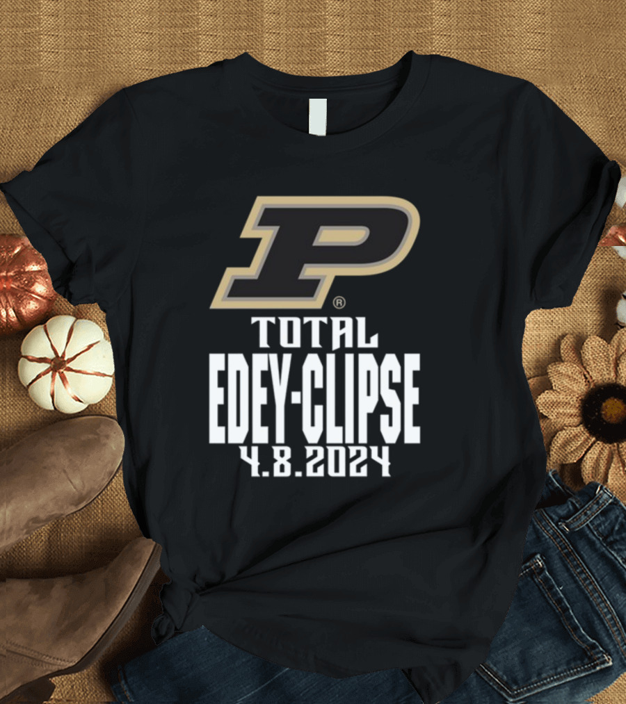 Purdue Total Edey-Clipse 4.8.2024 T-Shirt