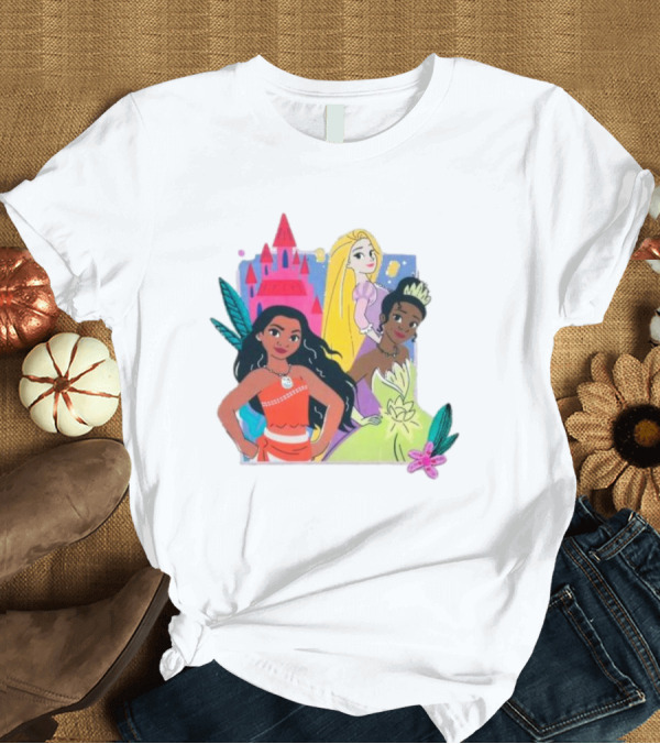T-Shirt: Disney Princess Moana Rapunzel Tiana T-Shirt Disney Princess Moana Rapunzel Tiana T-Shirt