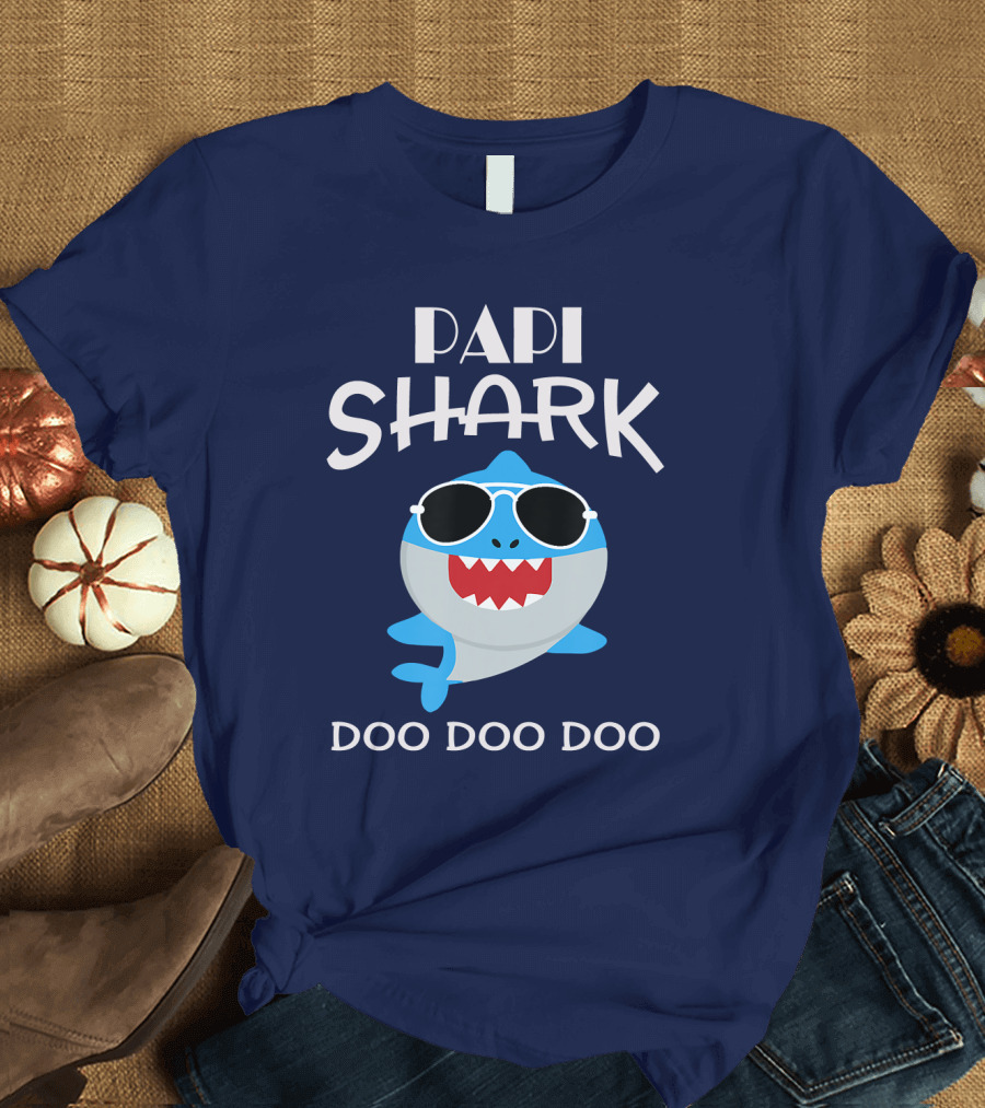 Papi Shark Doo Doo Doo Sunglasses Fun T-Shirt