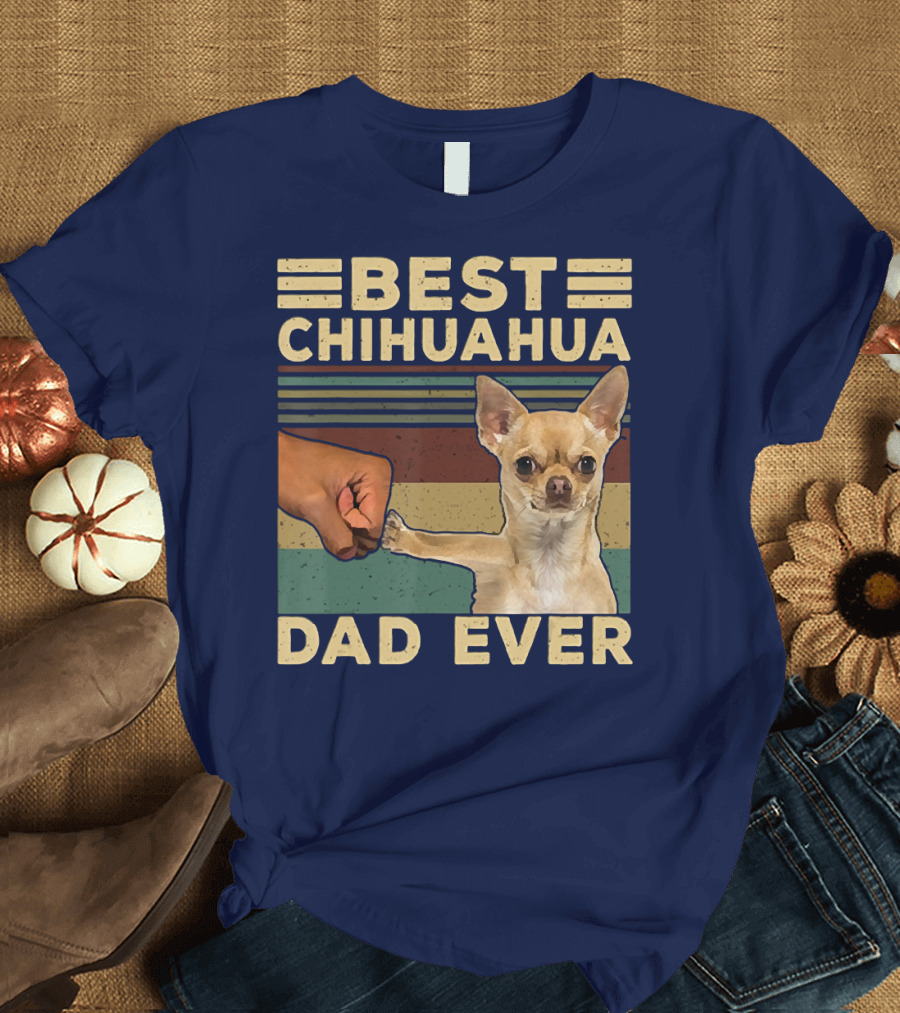 Best Chihuahua Dad Ever Vintage Retro Fist Bump T-Shirt
