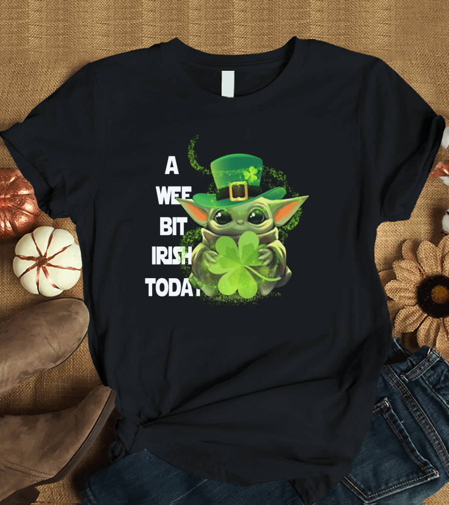 Baby Yoda A Wee Bit Irish Today Shamrock Fedora T-Shirt