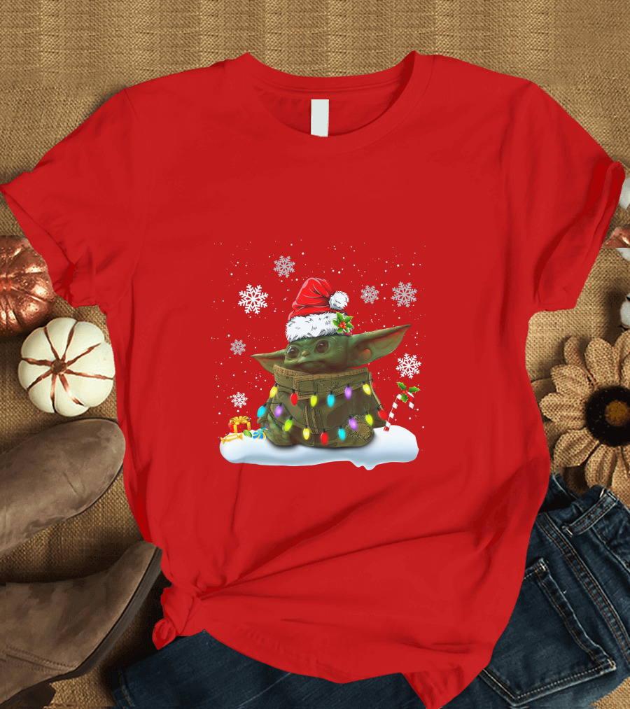 Santa Baby Yoda Christmas Lights Snowflakes Candy Cane Holiday Scene T-Shirt