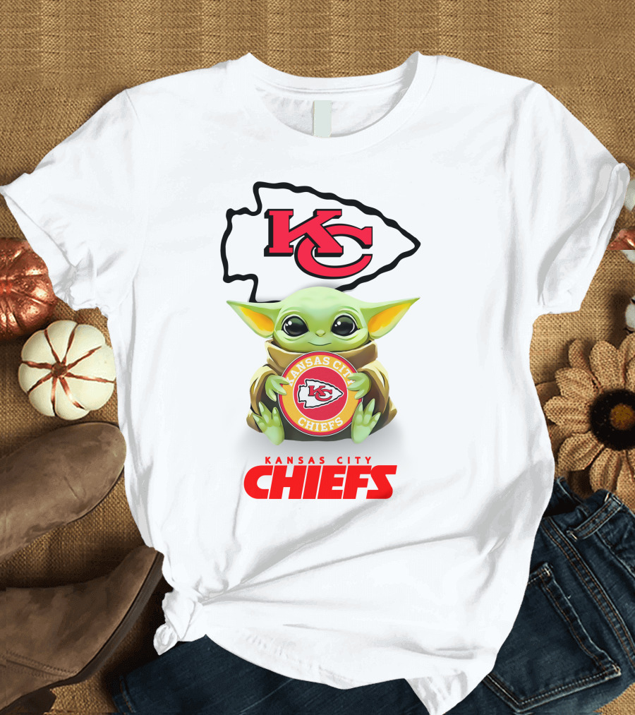 Baby Yoda With Kansas City Chiefs Kc Emblem And Chiefs T-Shirt