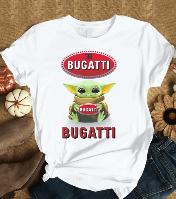 T-Shirt: Baby Yoda Holding Bugatti Logo Emblem T-Shirt Baby Yoda Holding Bugatti Logo Emblem T-Shirt