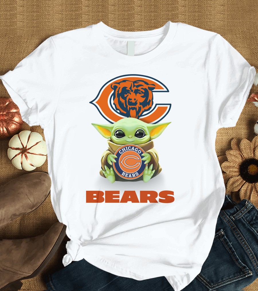 Baby Yoda Holding Chicago Bears Logo with Bears Text T-Shirt