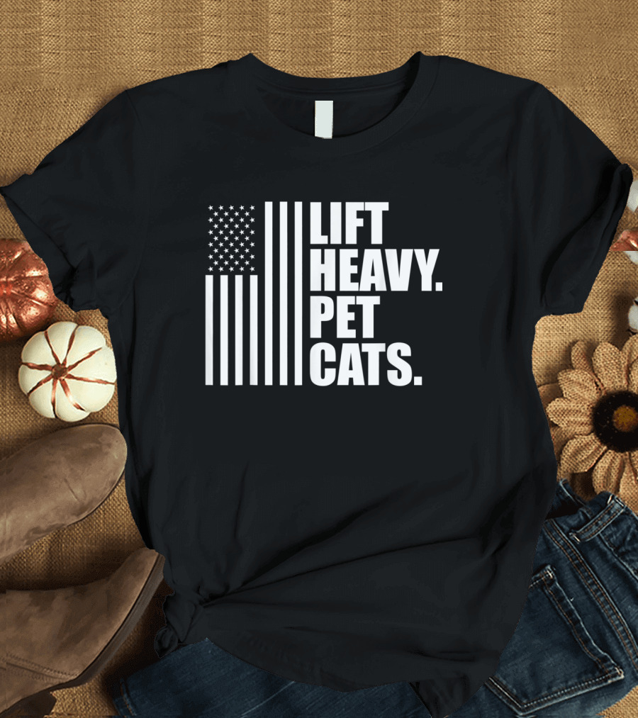 Lift Heavy Pet Cats American Flag Weightlifters T-Shirt