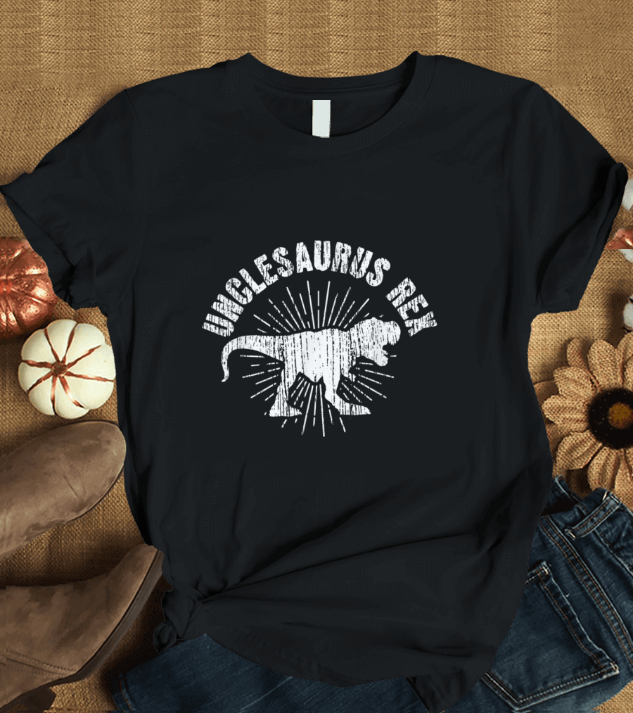 Unclesaurus Rex Funny Vintage Uncle Dinosaur Roaring Family Humor Retro T-Rex T-Shirt