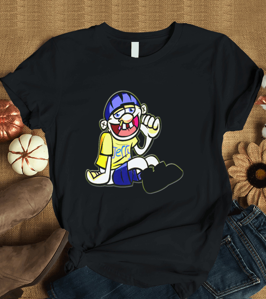 SML JEFFY CHARACTER WITH BLUE HELMET AND YELLOW SHIRT SITTING T-Shirt
