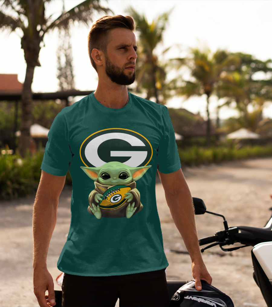 Baby Yoda Green Bay Packers Football Fan T-Shirt