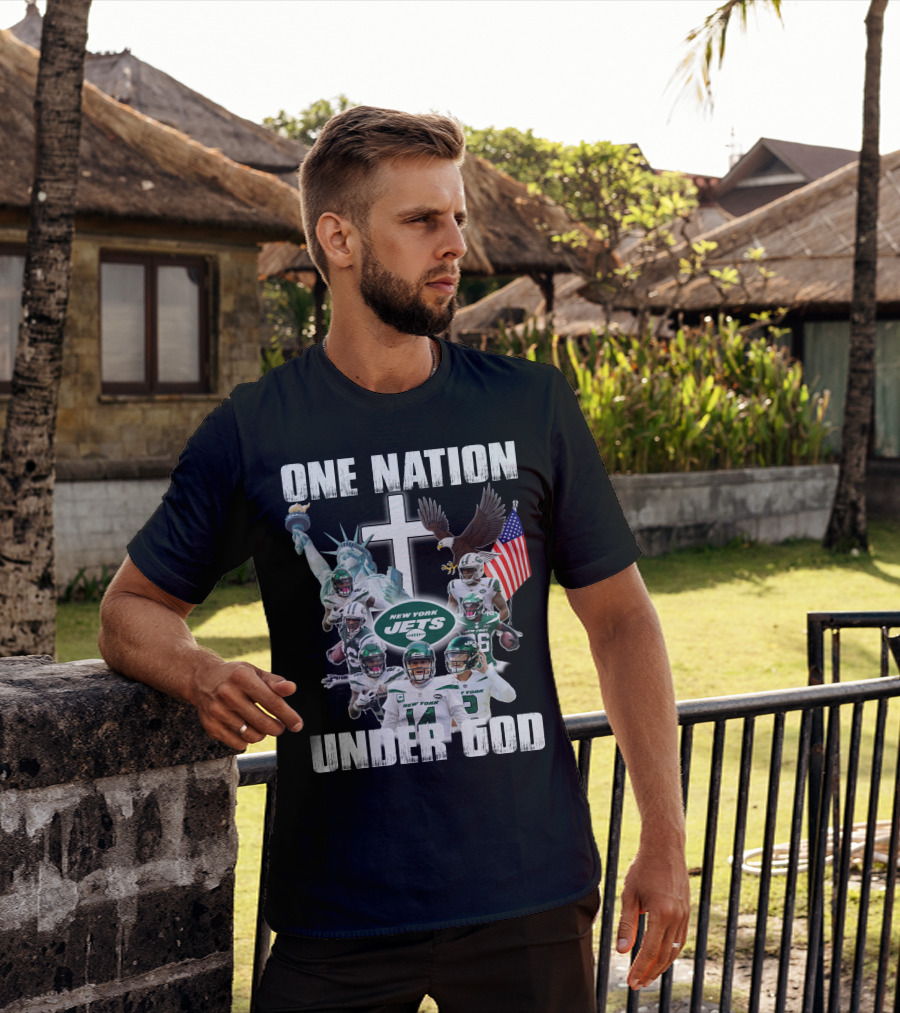 New York Jets One Nation Under God Statue Of Liberty Eagle Flag Football Players T-Shirt