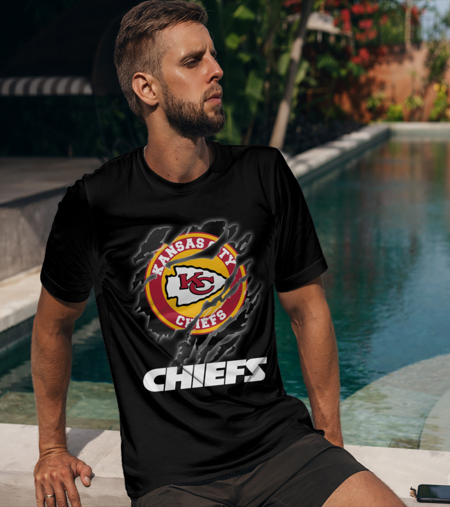 Kansas City Chiefs 08 Chiefs Logo Claw Marks T-Shirt