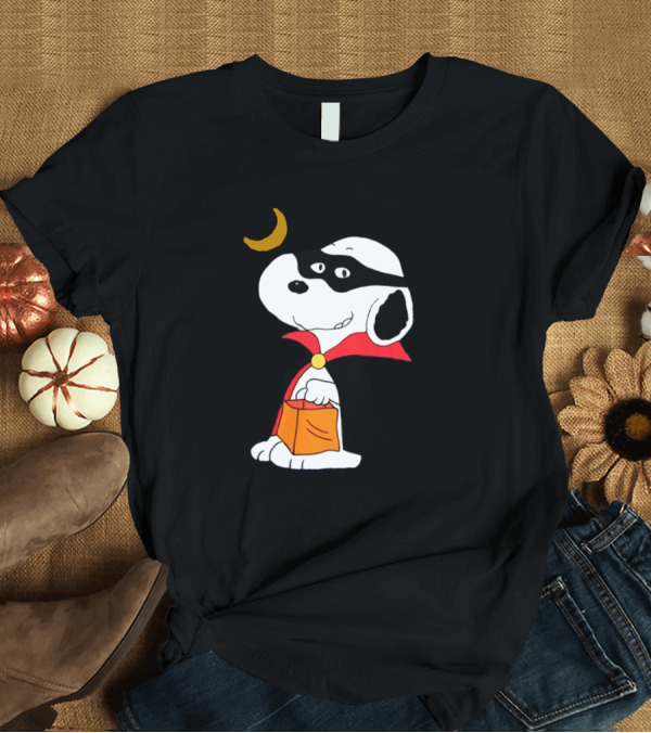 T-Shirt: Snoopy Dressed as a Vampire Trick-or-Treating Under a Crescent Moon T-Shirt Snoopy Dressed as a Vampire Trick-or-Treating Under a Crescent Moon T-Shirt